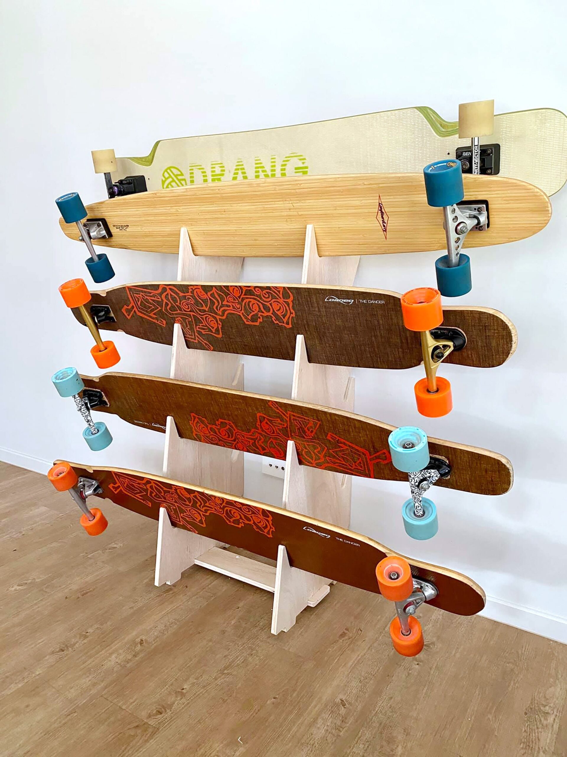 5 Board (9 slots) 1.2m Display Skateboard Rack - Freestanding for Snowboard, Wakeboard, Longboard, Kitesurf boards