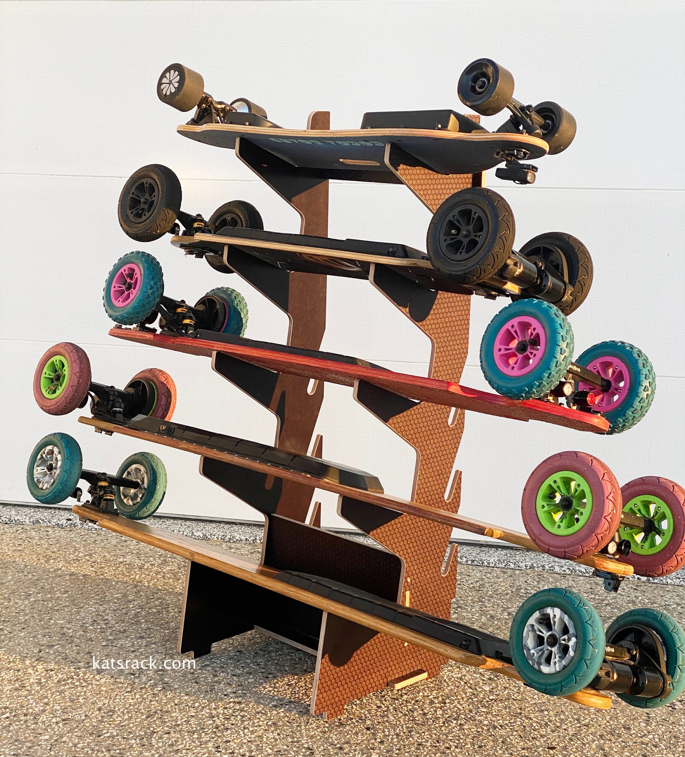 5 board 1.2m Electric Skateboard Rack. Freestanding for Esk8, Wakeboards, Snowboards, Longboards, Mountain Boards, KiteBoard, garage storage